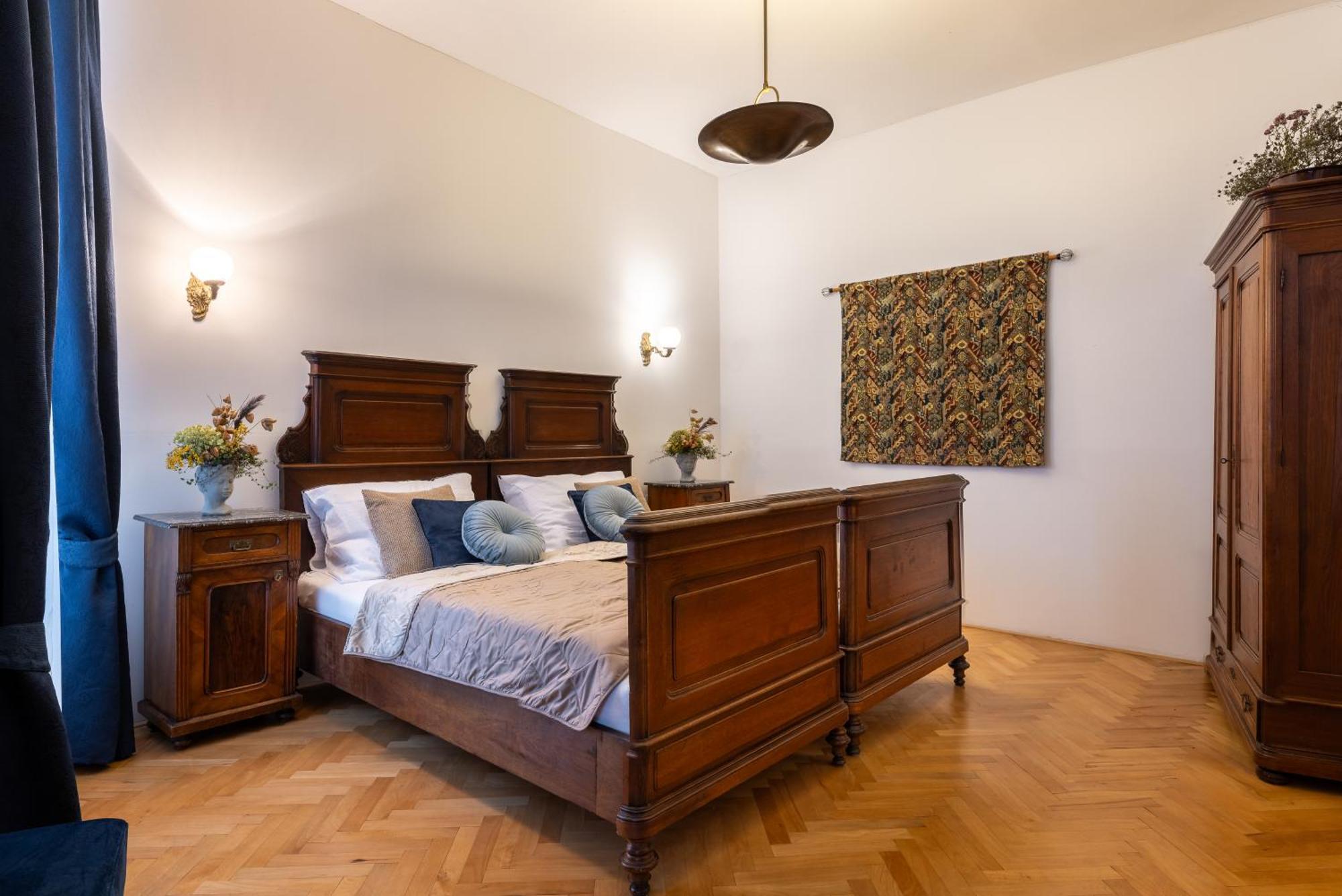 King'S Royal Apartments In City Centre Прага Екстер'єр фото